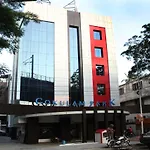 Hotel Gokulam Park